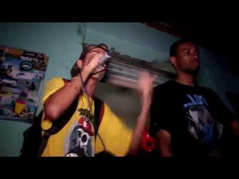 Doug vs Jeffinho Mc - 1 fase - 177º Batalha do Tanque - Duelo Nacional de Mcs Etapa RJ - 2015