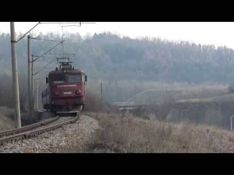 Tren R5722 Cimpulung Moldovenesc - Suceava trece prin Scheia cu EA717 - 23.03.2017