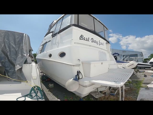 1996 Silverton 372 Motor Yacht in Powerboats & Motorboats in Trenton