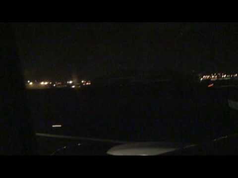 Night landing at JFK. Boeing 767-300ER. Delta flight DL89.