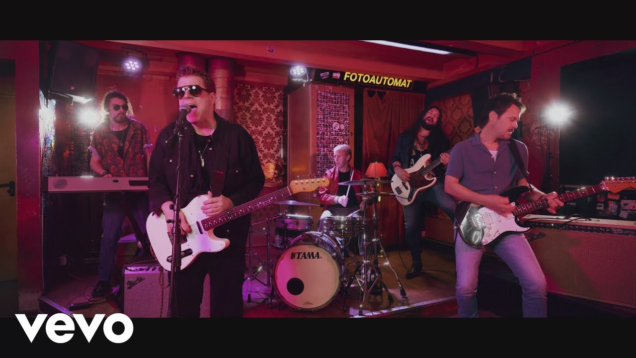 Danny Bryant - Tougher Now - YouTube