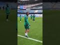 Modric doesn't pass the ball back.. 🤣🤦🏻‍♂️