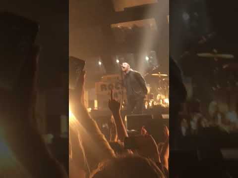 Liam gallagher live