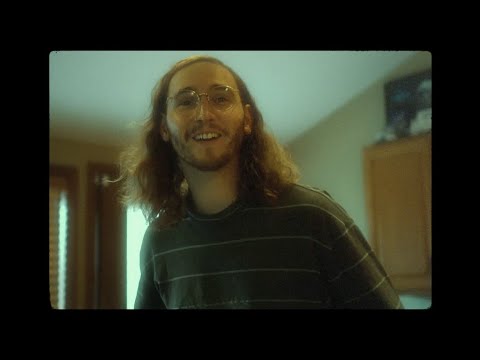 Video thumbnail for Criminal (Acoustic)