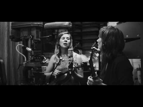 The Hudson Sessions - Hannah Read & Rowan Rheingans - Miles to Go