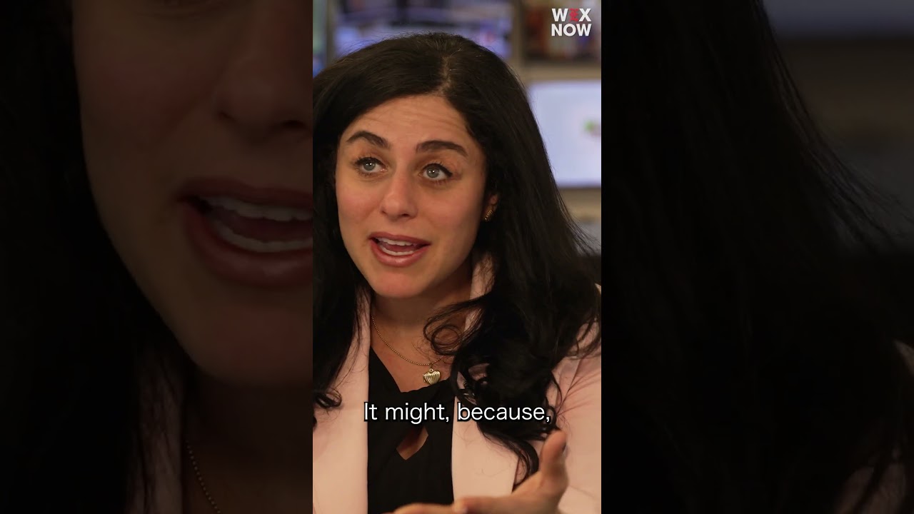 Can Democrats get down with their identity before the election cycle