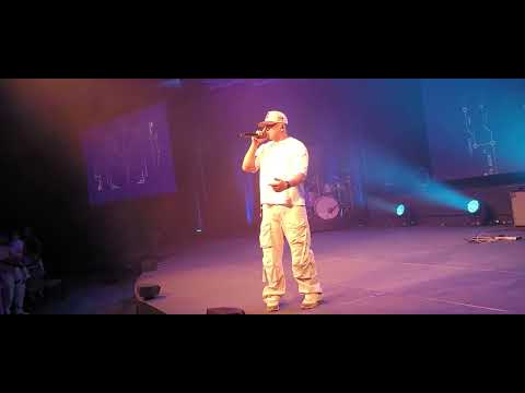 Alex Zurdo Y Gabriel EMC-Mayday tour 8/9/25