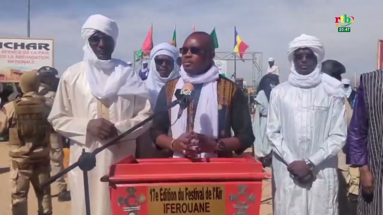 Le Premier ministre burkinabè a l'ouverture officielle du festival de l’Aïr à Iférouane à Agadez