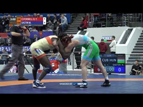Round 1 WW - 62 kg: Y. ESTORNELL EL (CUB) v. M. SASTIN (HUN)