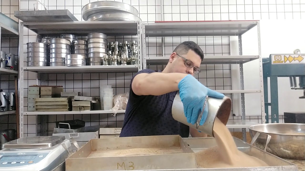 Prof. Dr. Carlos Balestra - Ensaio de Inchamento da Areia