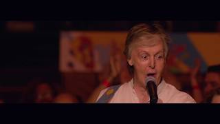 Paul McCartney ‘Blackbird’ (Live from Grand Central Station, New York)