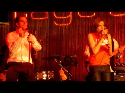 Stanke ohne Strom feat. Roberta Valentini - Black Horse & The Cherry Tree