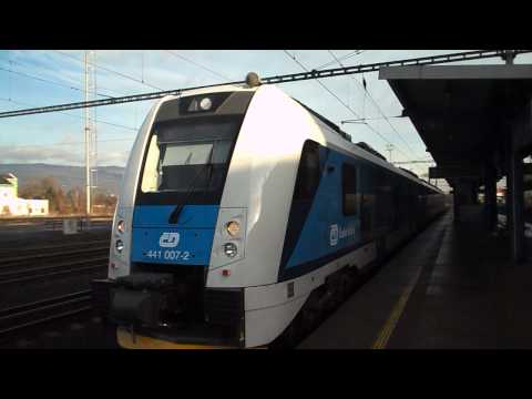 Odjezd vlaku Os 6812 (ČD 440.007) - Teplice v Čechách, 23. 12. 2013