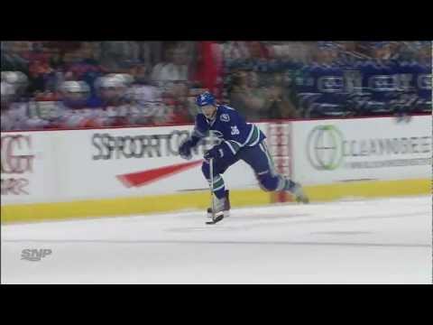 Canucks Vs Oilers - Andrew Ebbett 3-0 Goal - 12.26.11 - HD