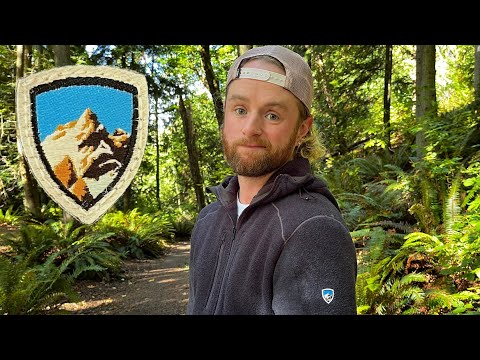 This hoody is unremarkable. (and that’s why I like it)