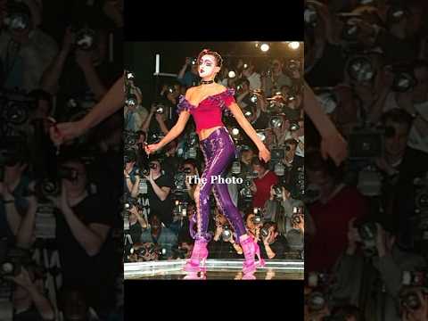 Elena Rosenkova For Christian Dior Fall 2003💅🏻| #dior #supermodel #modeledit #runway #runwaymodel