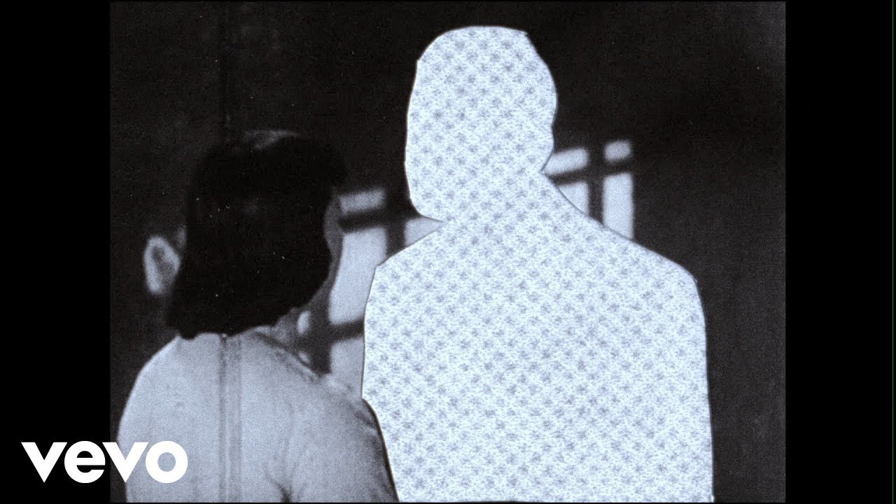 Jorja Smith ft Maverick Sabre – “Loving You”