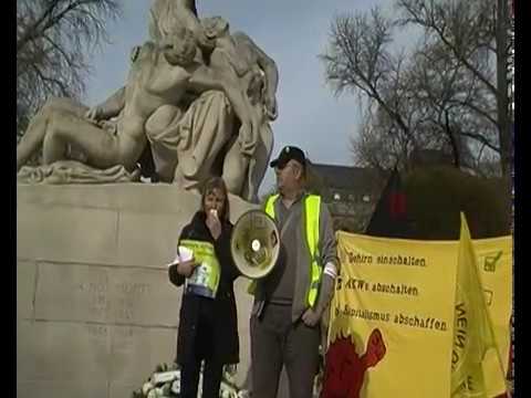 2017-03-11 Straßburg Anti-Atom-Demo, Place de la Republique, Rede