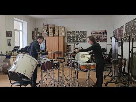 GYRO by Tomer Yariv(Артур Жернаков, Щетинин Семен)