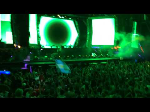 Dyro & Dannic - EDC 2014 (Clip 7)