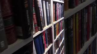 Download lagu fools fall in love🌿🌼📖 #books #lumineers #love #animals #booktube #shorts #shortvideo mp3