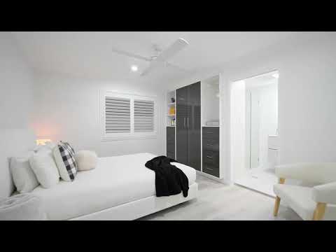 2/48 Vaggelas Crescent, Biggera Waters, Gold Coast, 4 कमरे, 3 बाथरूम, Apartment