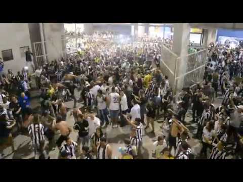 OS LOUCOS PELO BOTAFOGO