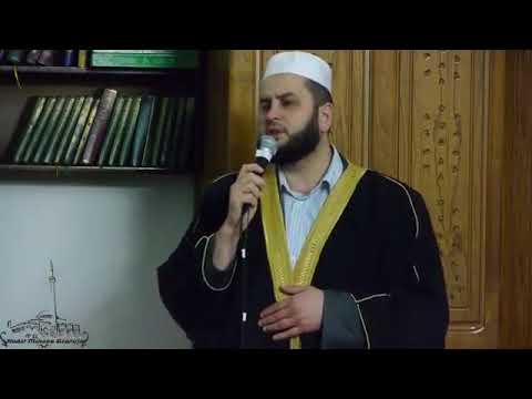 OSTAVLJAČ NAMAZA  Prof.  Sead ef. Islamović