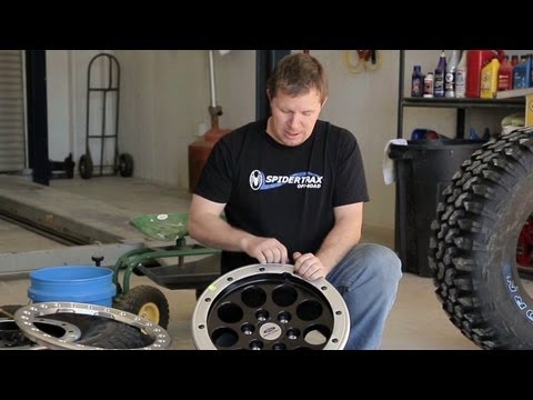 BONUS - Dirt Every Day How To: Mounting Maxxis Tires on Ford Racing's new Raptor Beadlock Wheels