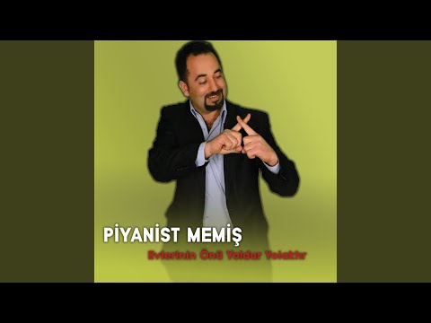 Evlerinin Önü Yoldur Yolaktır