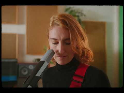 Hannah Georgas - This Too Shall Pass (Live)