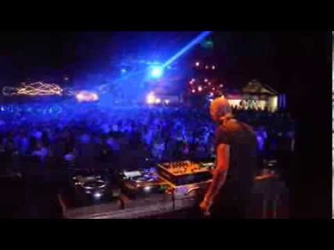 Sam Paganini plays 'Marc Galindo - Hear This'