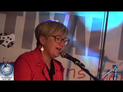 VANCOVER JOUE VÉRONIQUE SANSON - MARIE (BECAUSE FEST 2023)