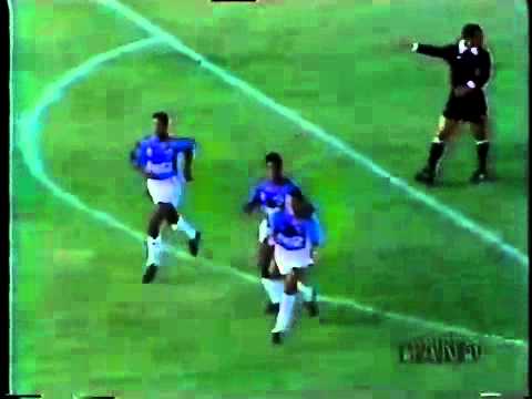 1994 Cruzeiro 1x0 Portuguesa