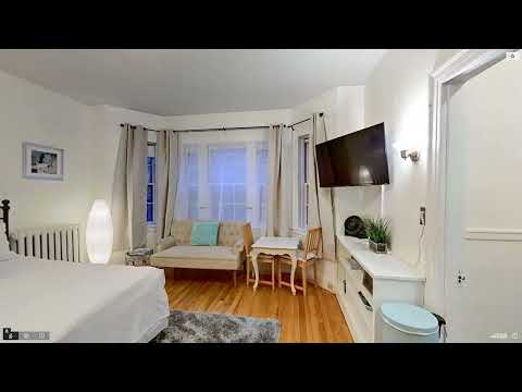 1253 Beacon St.
