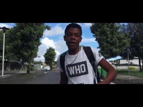 TATASE - De Retour  Street Clip (MAI 2016)