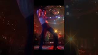Download lagu John Travolta's ICONIC Saturday Night Fever Dance! 🕺 | Reel Talk 🎞️ mp3