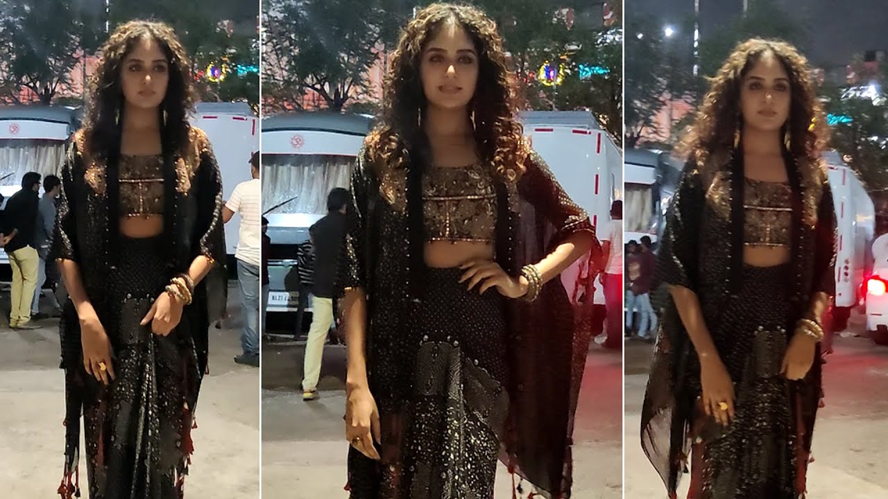 Aditi Shankar GLAMOROUS Visuals @ Mahaveerudu Pre Release Event | Sivakarthikeyan | Tupaki