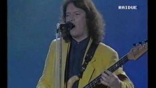 POOH Il cielo è blu sopra le nuvole