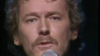 Gordon Lightfoot - &quot;If You Could Read My Mind&quot; (Live TV performance)