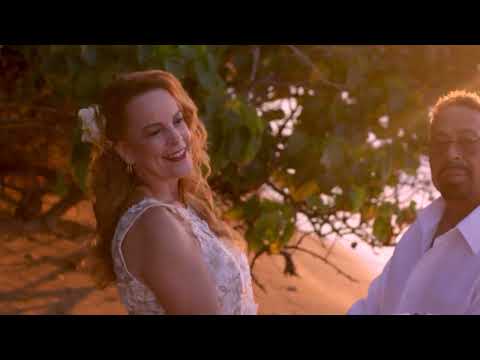 Hawaii Family Portraits video.