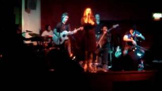 Kanute perform Overseer - Sparks