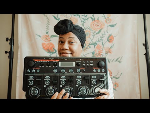 The very best Live Loop Station for Vocalists | RC-300 vs. RC-505 Review