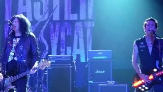 Faster Pussycat Stockholm Cirkus 2017 10 31 Slip of the Tongue CLIP