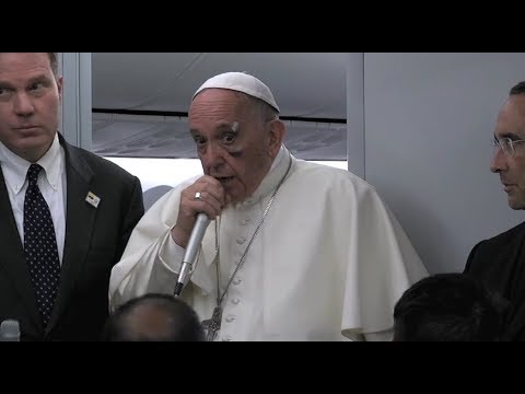 Diálogo del Papa y los periodistas durante el vuelo de regreso de Colombia