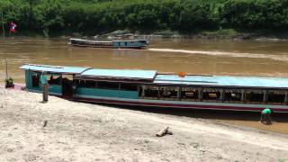 preview picture of video 'Laos over de Mekong (naar Luang Prabang)'