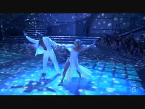 52 Twitch and Kherington's Viennese Waltz (Part 1 the performance) Se4Eo8.