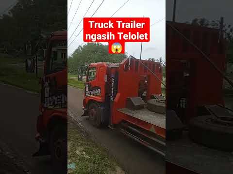 Truck Trailer manuver ngasih Telolet tot tot 😱 #shorts