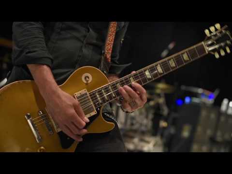 Live from rehearsal: Doug Aldrich solo for "We All Fall Down"