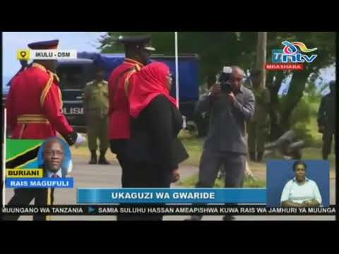 Tanzania: Samia Suluhu inspects her first guard of honour as president